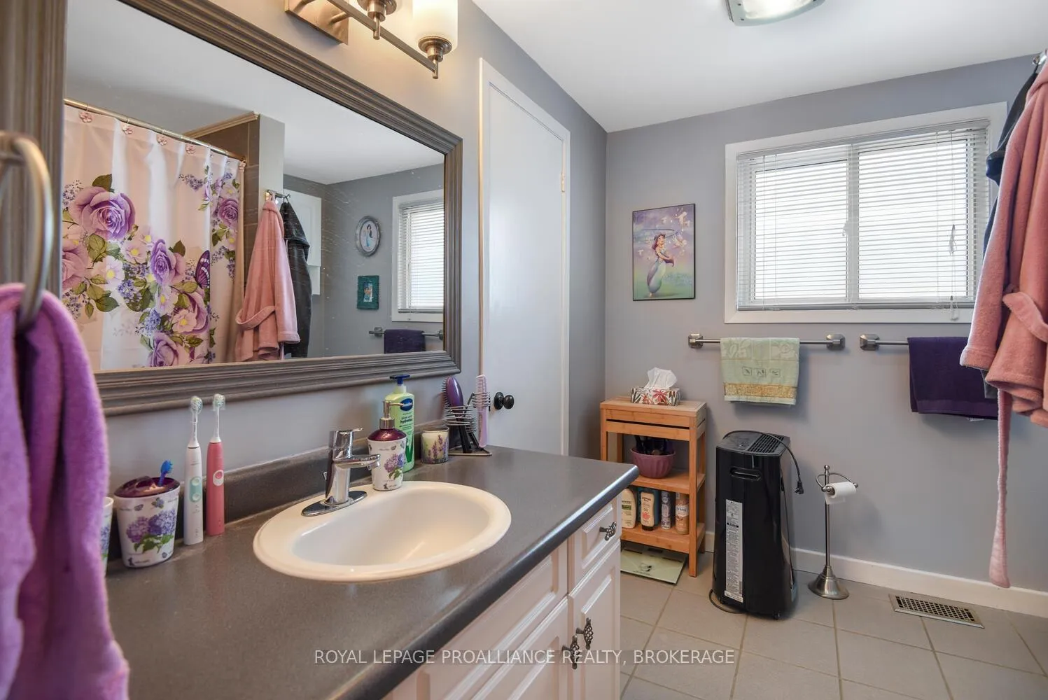 Photo 26 of 16 Mccready Street, Brockville — HOMEH
