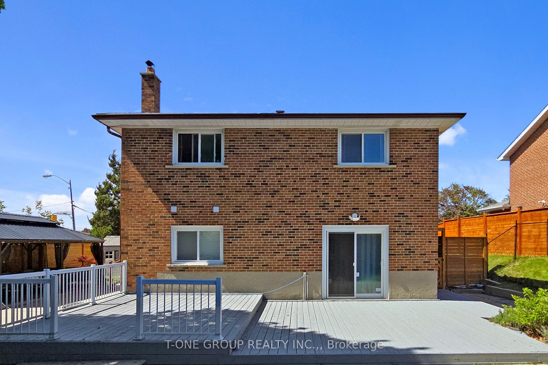 Photo 47 of 1 Ferncrest Gate, Scarborough, L'Amoreaux — HOMEH