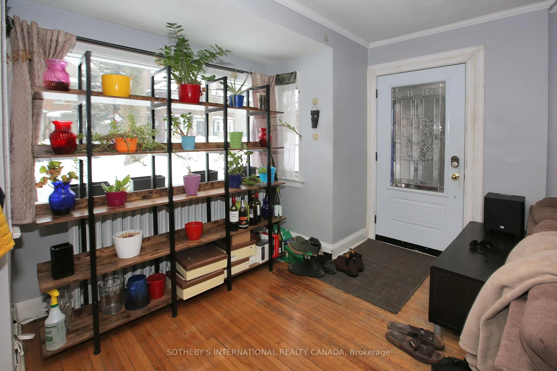 Photo 3 of Unit Main Floor, 147 Highbourne Road, Toronto, Yonge-Eglinton — HOMEH