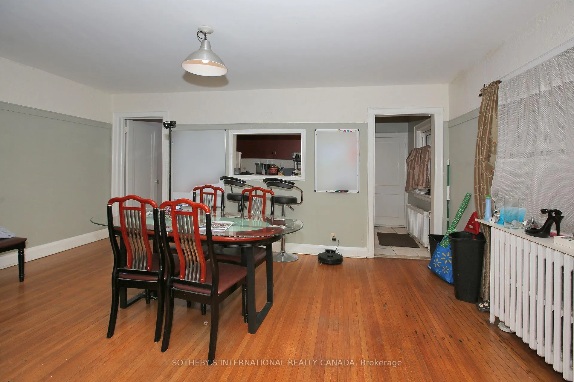 Photo 6 of Unit Main Floor, 147 Highbourne Road, Toronto, Yonge-Eglinton — HOMEH