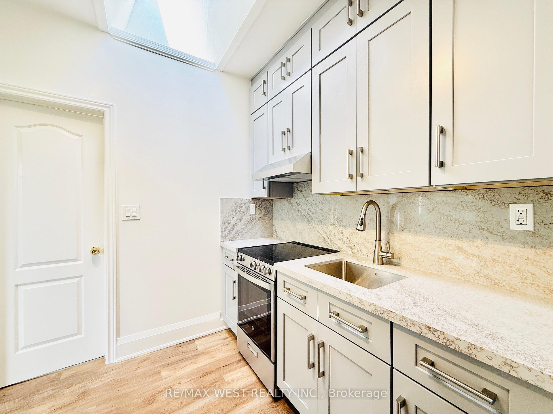 Photo 2 of Unit 1, 2097 Danforth Avenue, Toronto, East End-Danforth — HOMEH