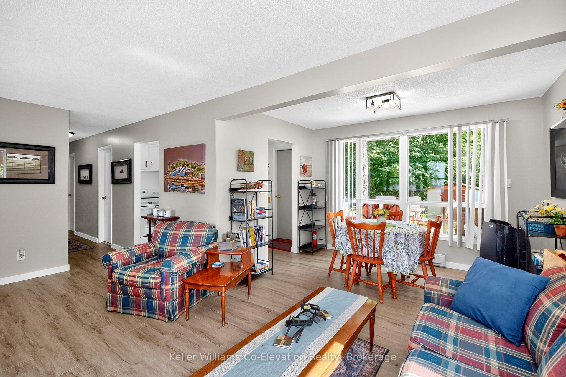Photo 5 of 179 Patterson Boulevard, Tay, Port McNicoll — HOMEH