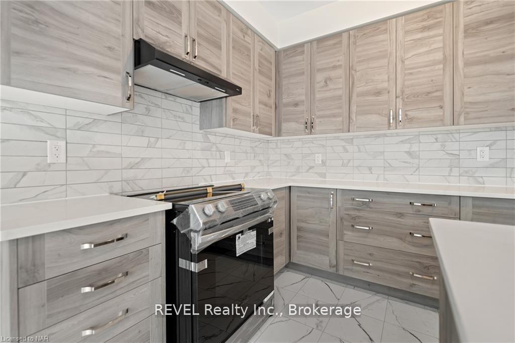 Photo 14 of 71 Sun Haven Lane, Thorold, Rolling Meadows — HOMEH