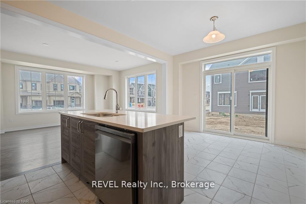 Photo 15 of 71 Sun Haven Lane, Thorold, Rolling Meadows — HOMEH