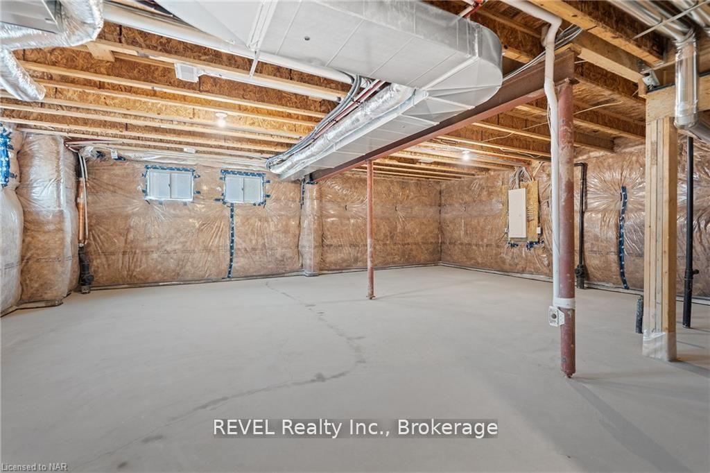 Photo 32 of 71 Sun Haven Lane, Thorold, Rolling Meadows — HOMEH