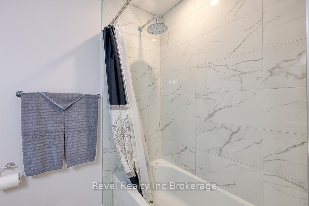 Photo 17 of 2 Richards Court, Tillsonburg — HOMEH