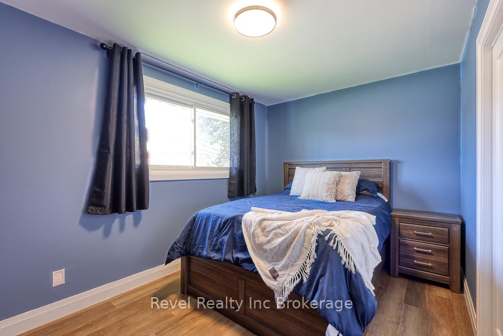 Photo 22 of 2 Richards Court, Tillsonburg — HOMEH