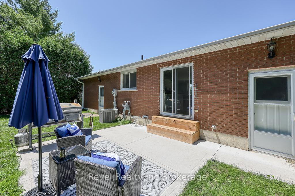 Photo 33 of 2 Richards Court, Tillsonburg — HOMEH