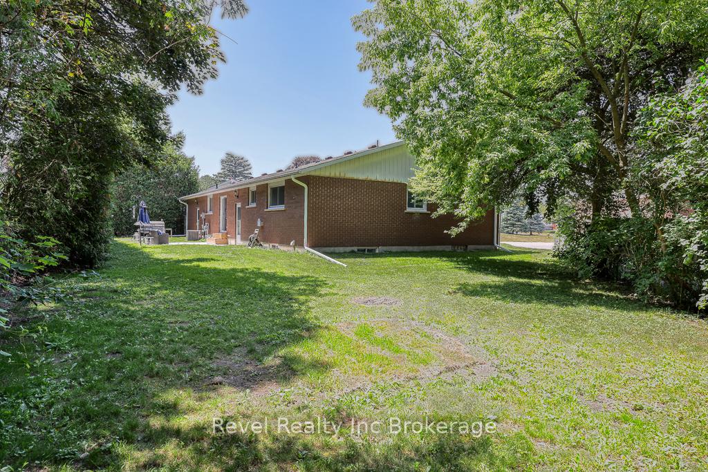 Photo 34 of 2 Richards Court, Tillsonburg — HOMEH