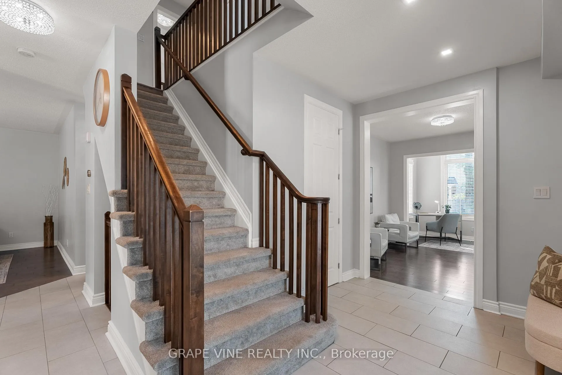 Photo 8 of 2634 Fallingwater Circle, Ottawa, Barrhaven - Half Moon Bay — HOMEH