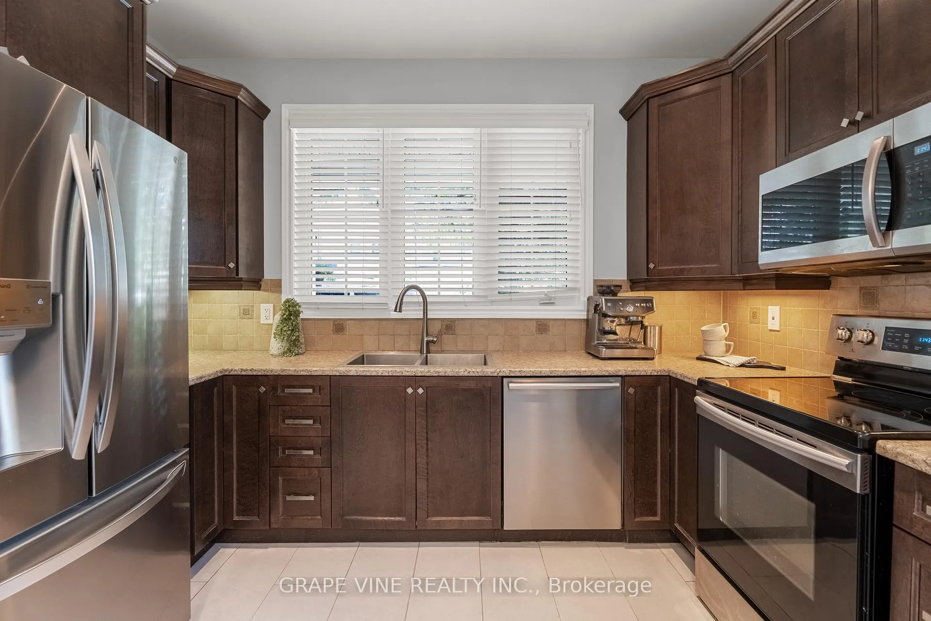 Photo 19 of 2634 Fallingwater Circle, Ottawa, Barrhaven - Half Moon Bay — HOMEH