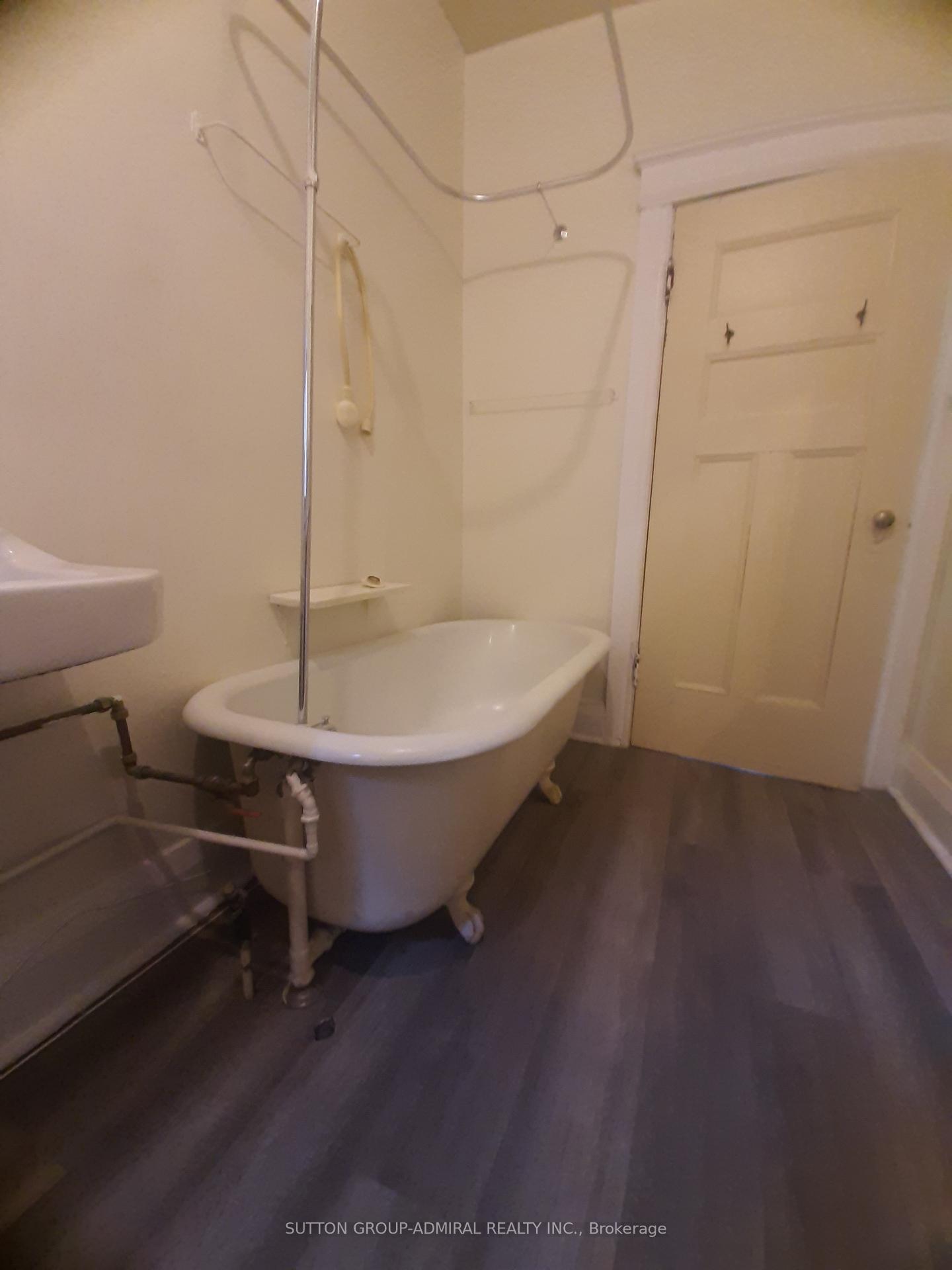 Photo 7 of Unit 3, 1266 Yonge Street, Toronto, Yonge-St. Clair — HOMEH