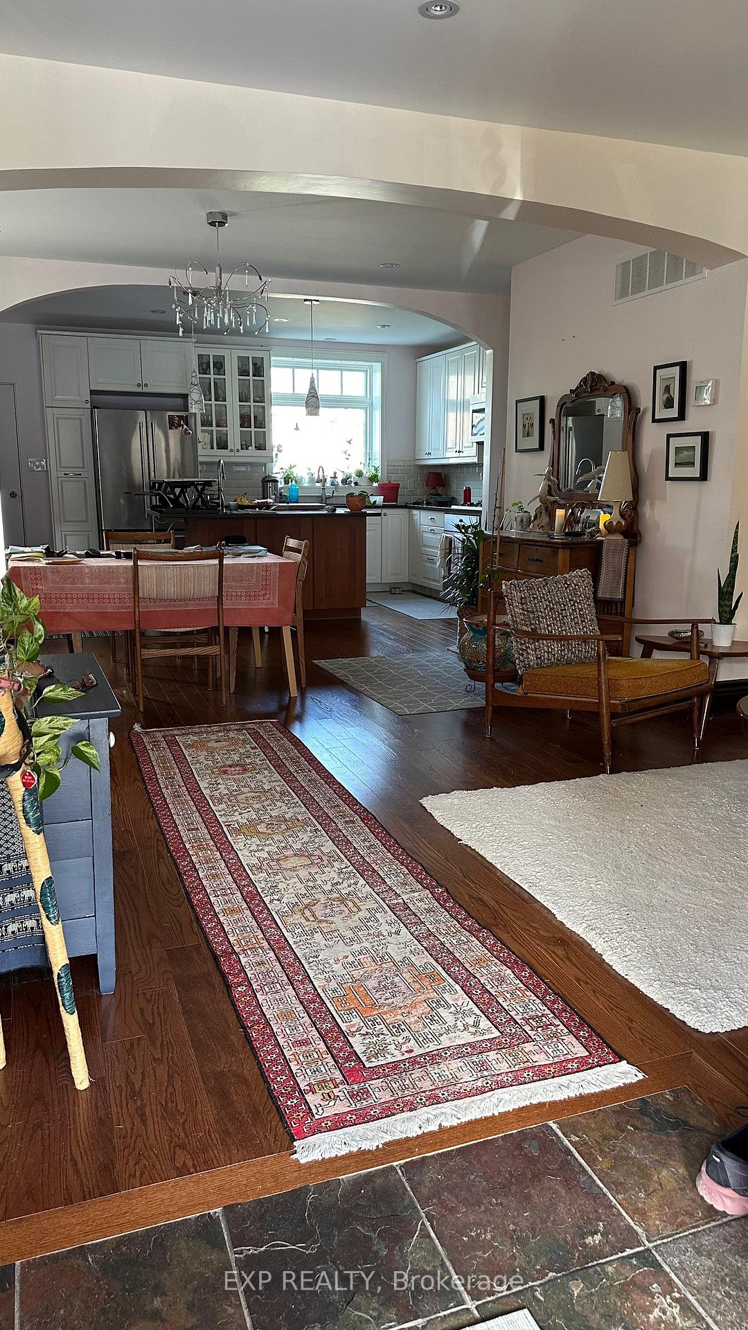 Photo 4 of 212 Bingham Avenue, Toronto, East End-Danforth — HOMEH