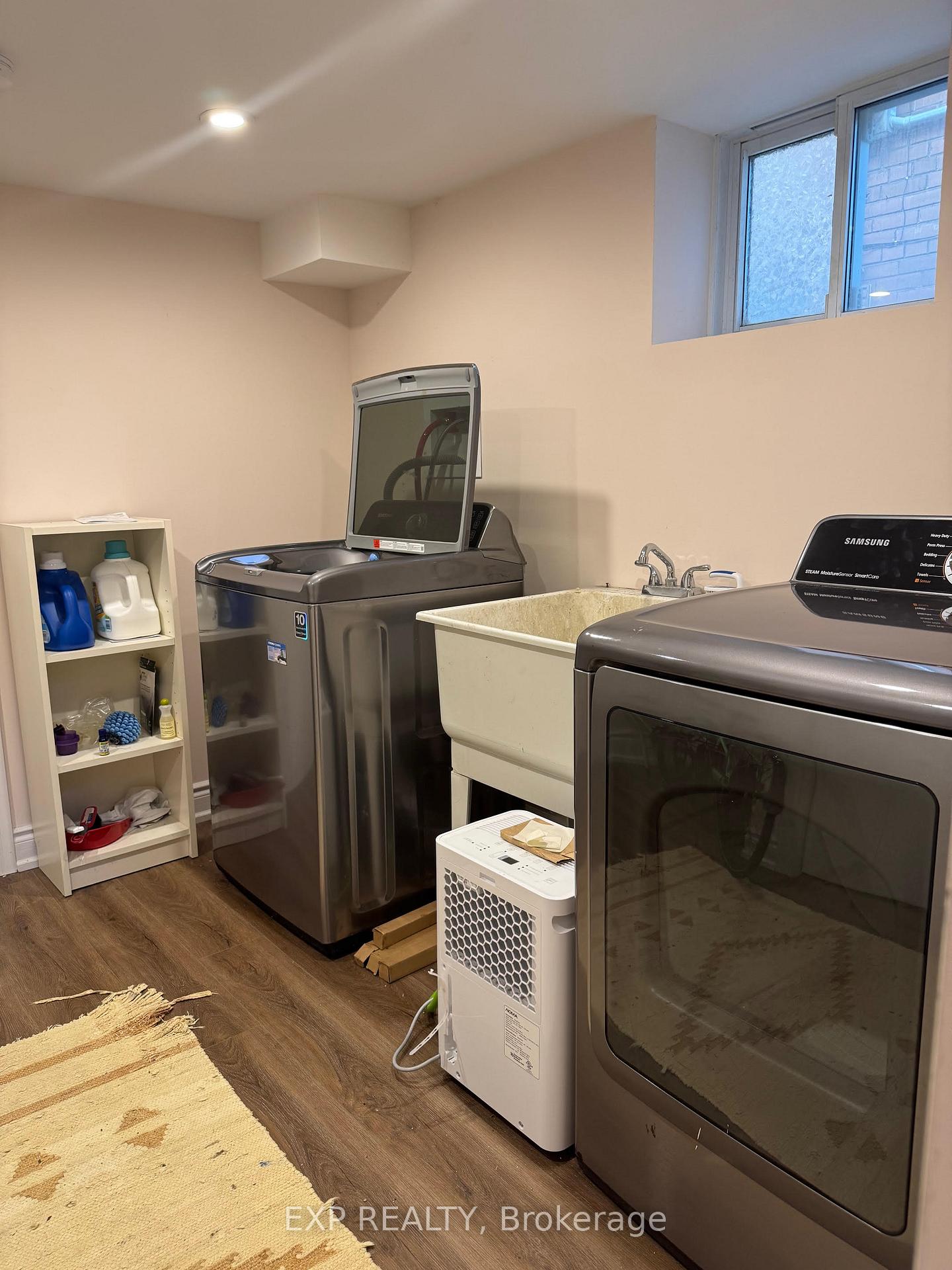 Photo 15 of 212 Bingham Avenue, Toronto, East End-Danforth — HOMEH