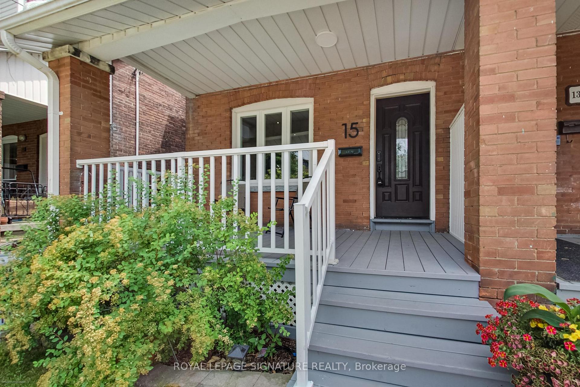 Photo 3 of 15 Glebeholme Boulevard, Toronto, Danforth — HOMEH
