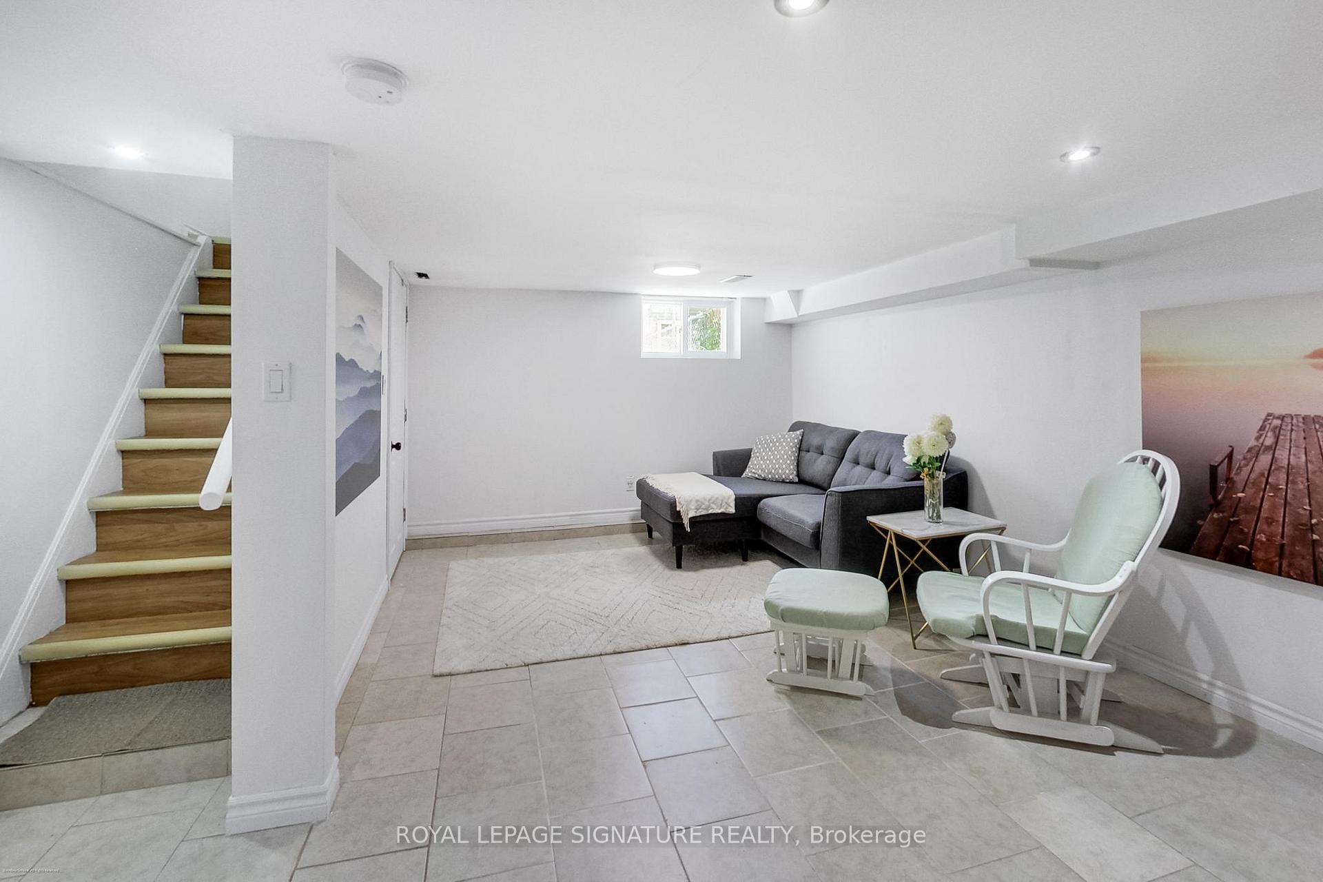 Photo 28 of 15 Glebeholme Boulevard, Toronto, Danforth — HOMEH