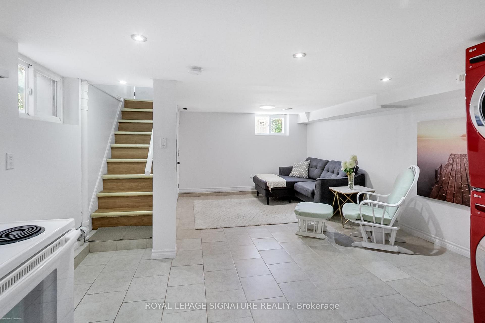 Photo 31 of 15 Glebeholme Boulevard, Toronto, Danforth — HOMEH