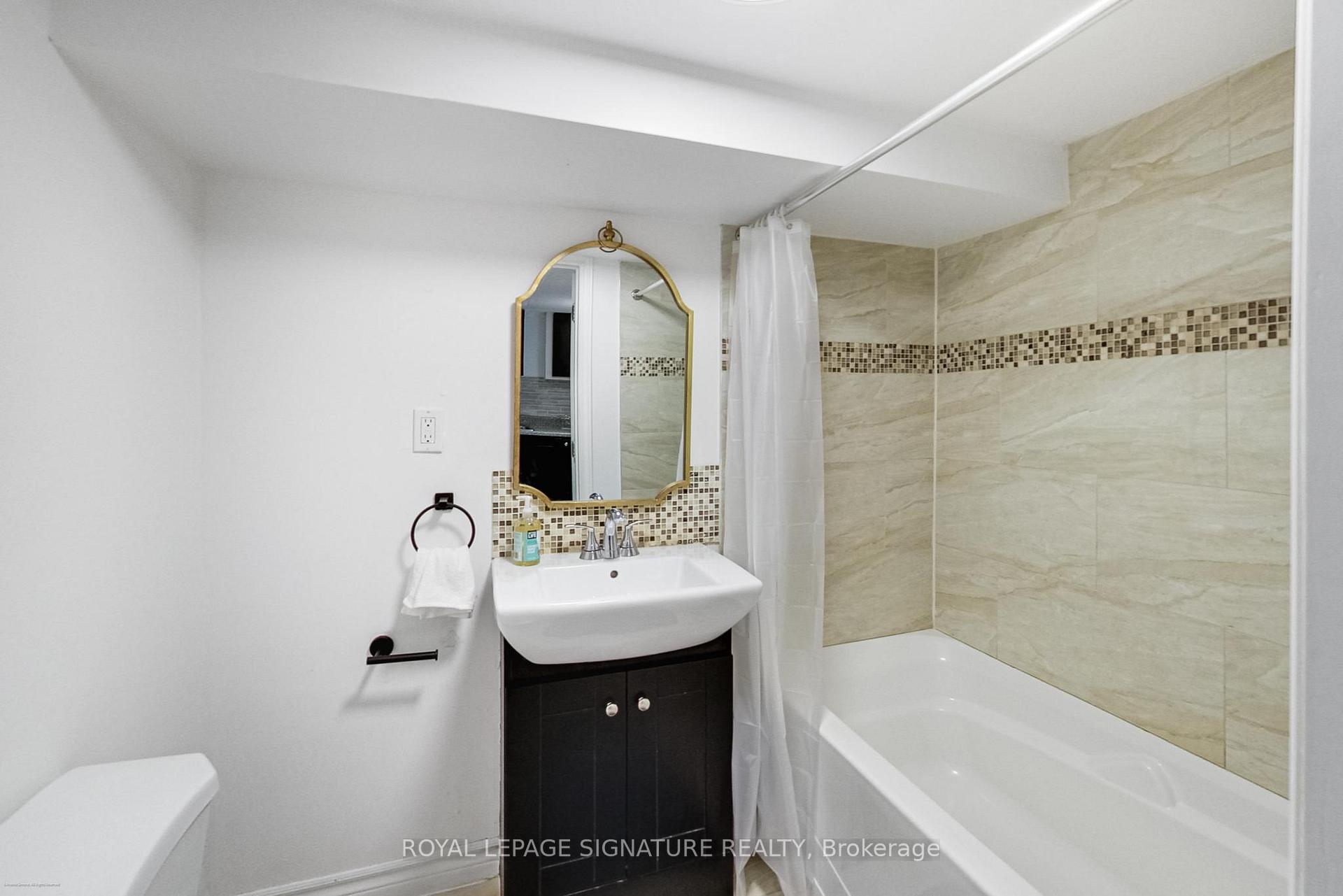Photo 35 of 15 Glebeholme Boulevard, Toronto, Danforth — HOMEH