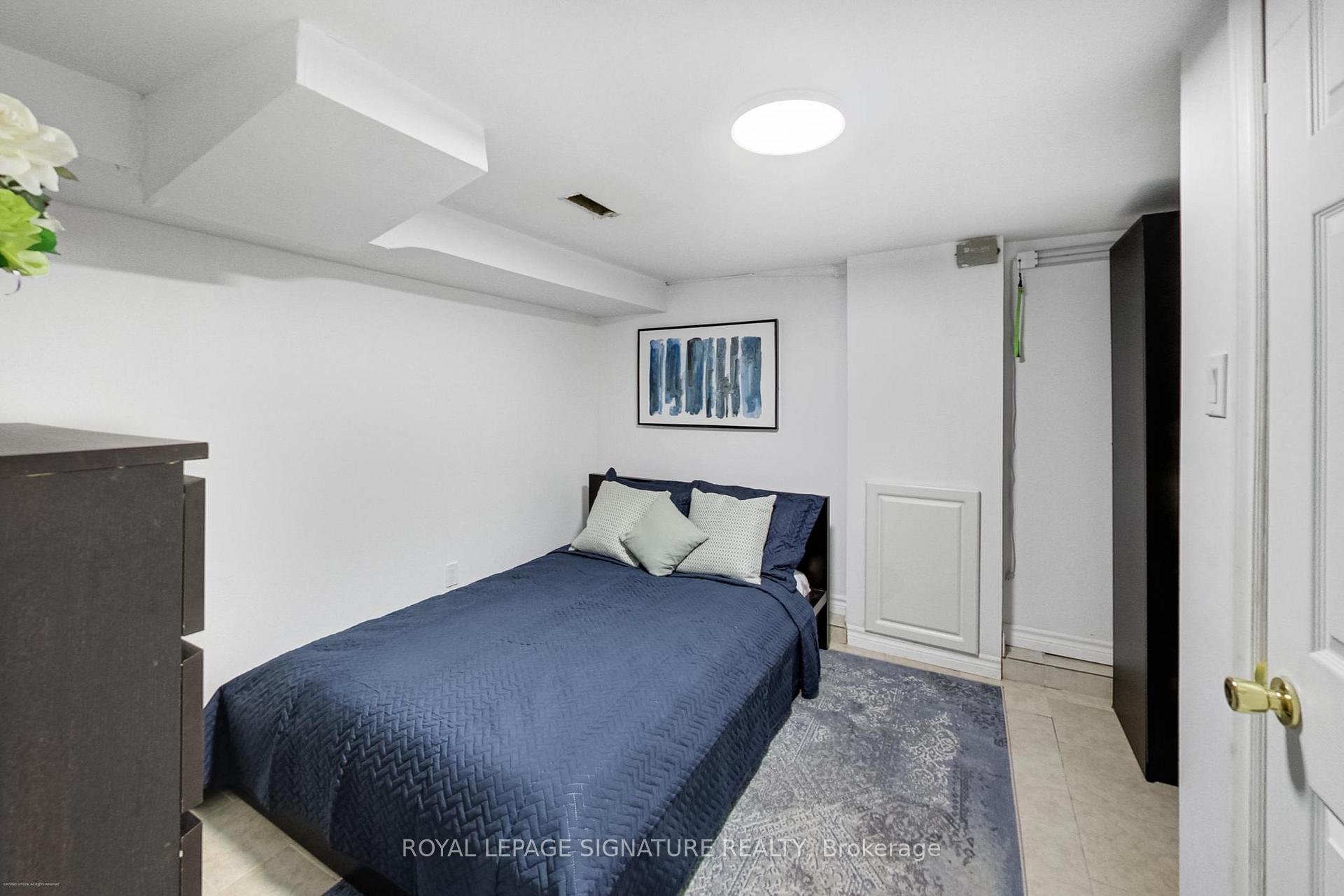 Photo 38 of 15 Glebeholme Boulevard, Toronto, Danforth — HOMEH