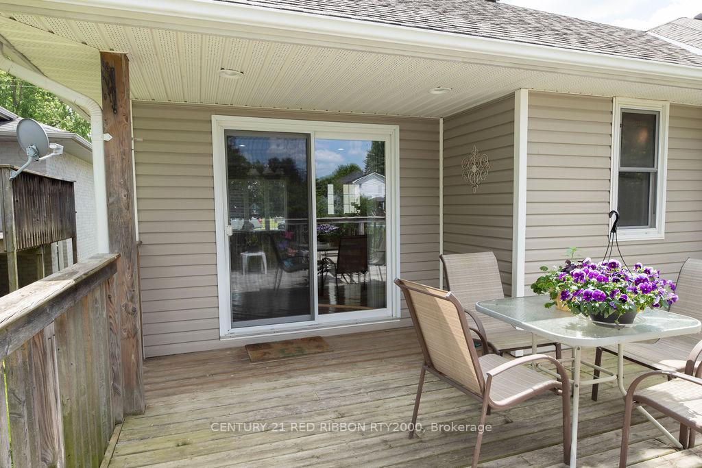 Photo 19 of 38 Bella Street, Strathroy-Caradoc, SE — HOMEH