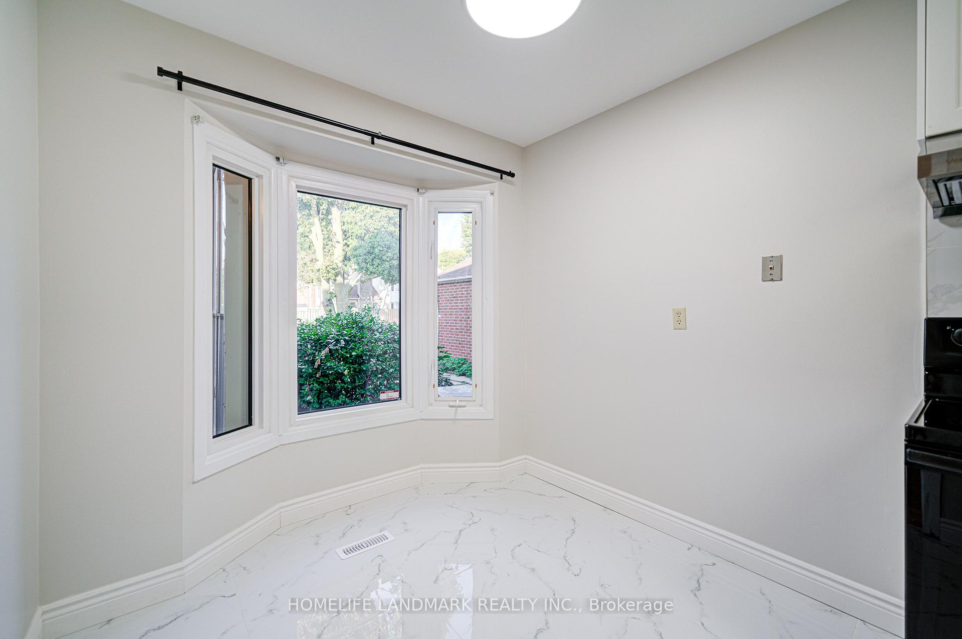 Photo 20 of 79 Sandyhook Square, Scarborough, Steeles — HOMEH