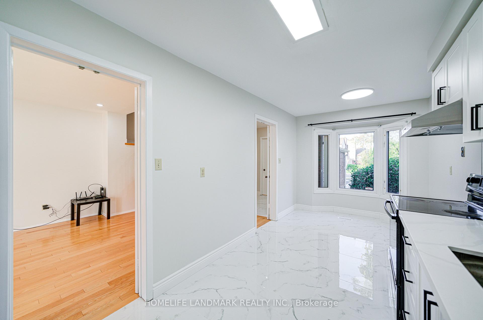 Photo 23 of 79 Sandyhook Square, Scarborough, Steeles — HOMEH