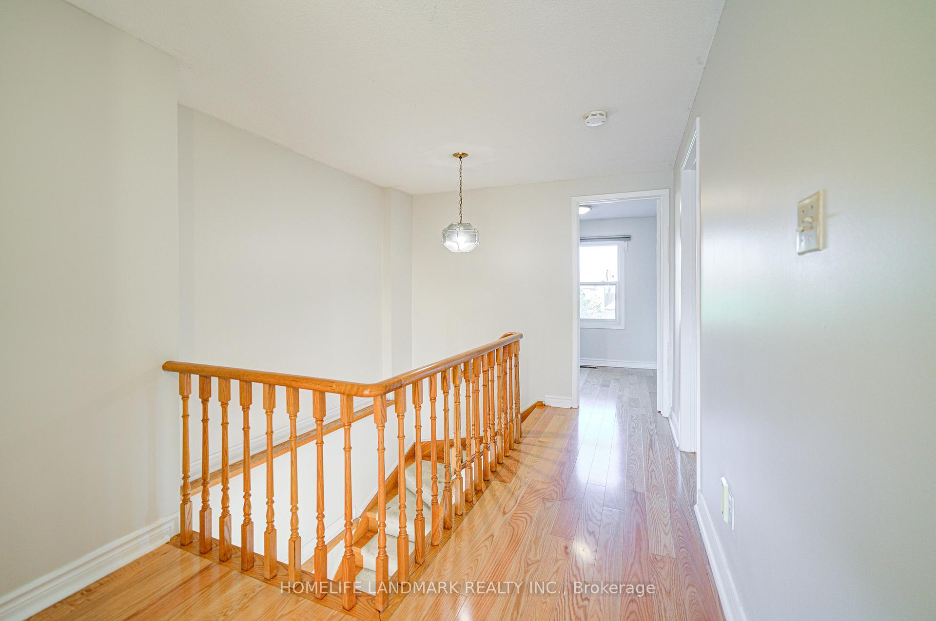 Photo 25 of 79 Sandyhook Square, Scarborough, Steeles — HOMEH