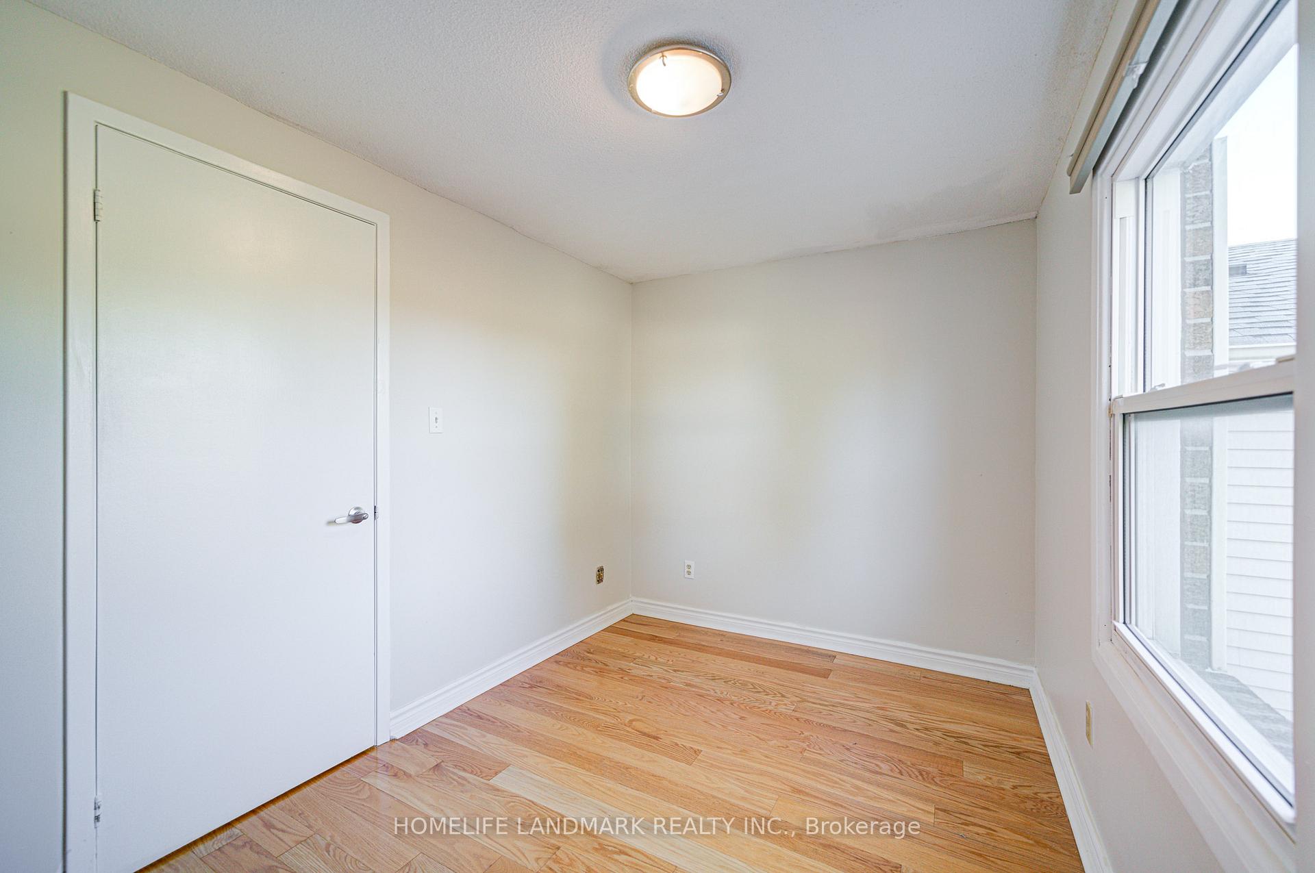 Photo 28 of 79 Sandyhook Square, Scarborough, Steeles — HOMEH