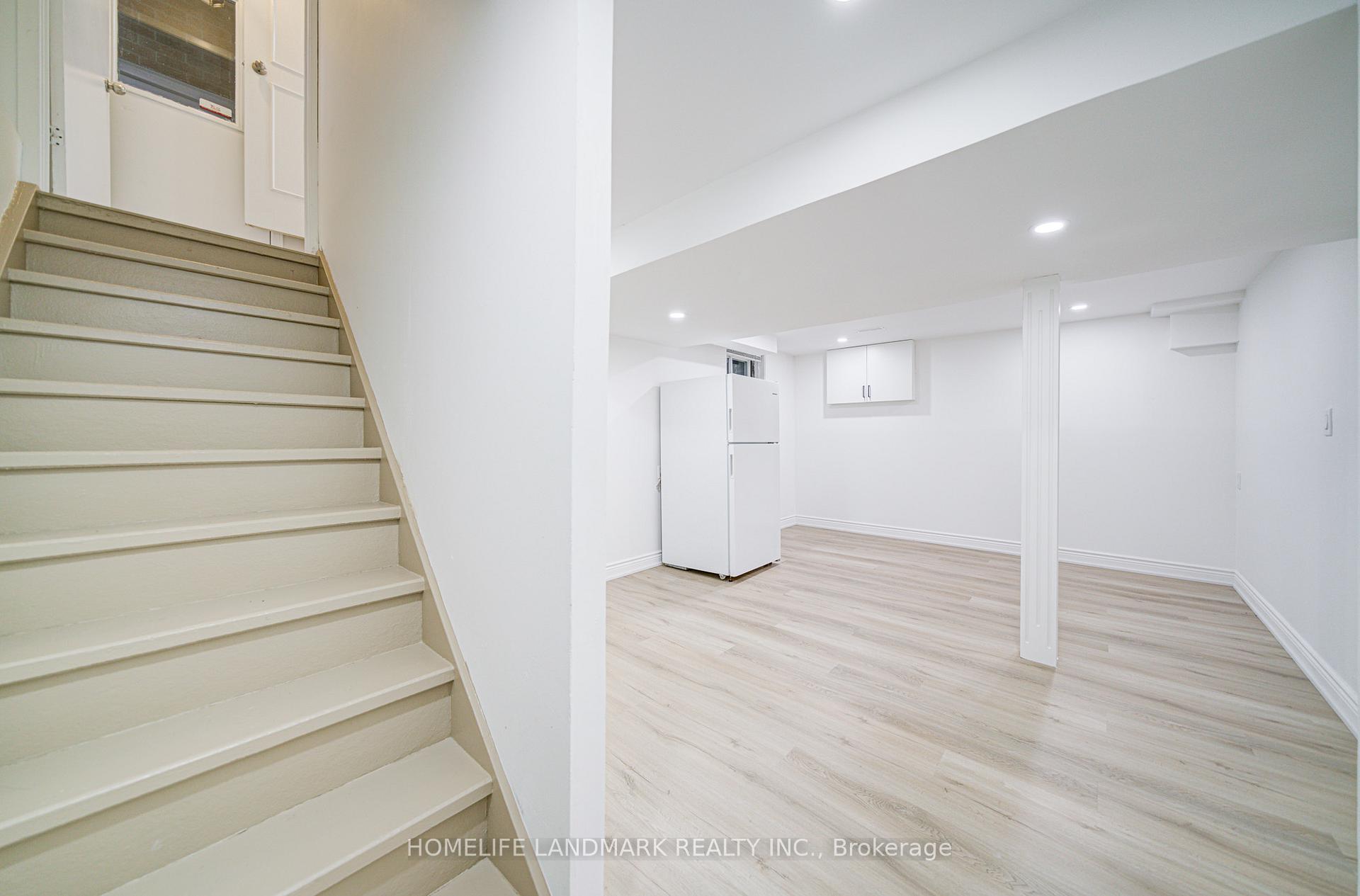 Photo 41 of 79 Sandyhook Square, Scarborough, Steeles — HOMEH