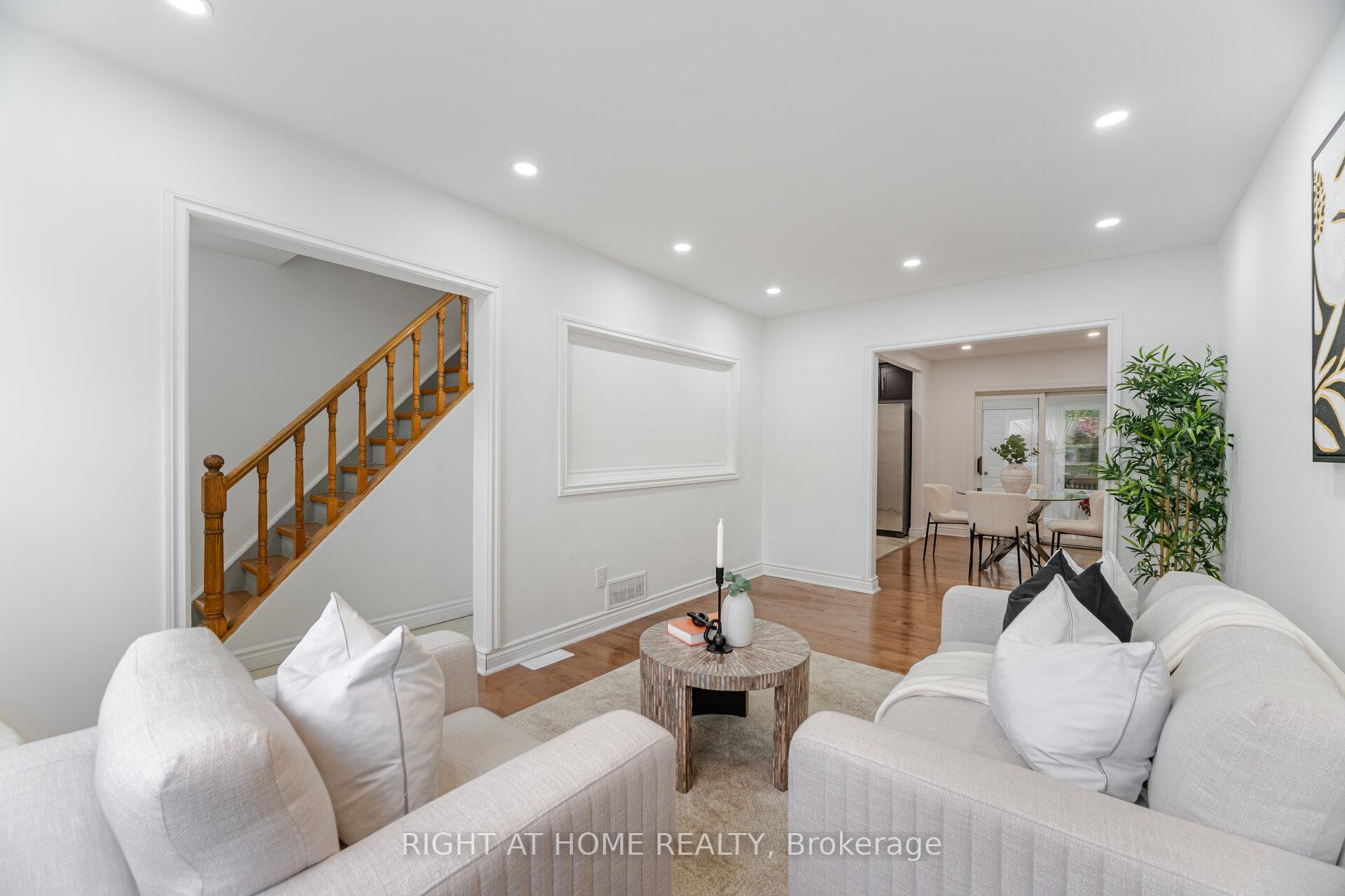 Photo 5 of 79 Chapman Avenue, Toronto, O'Connor-Parkview — HOMEH