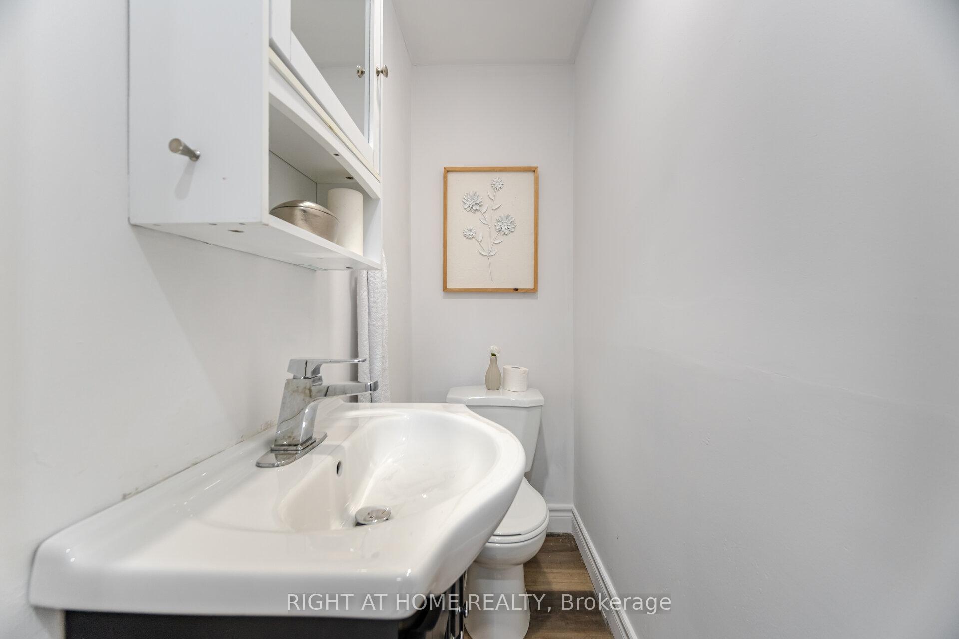 Photo 14 of 79 Chapman Avenue, Toronto, O'Connor-Parkview — HOMEH