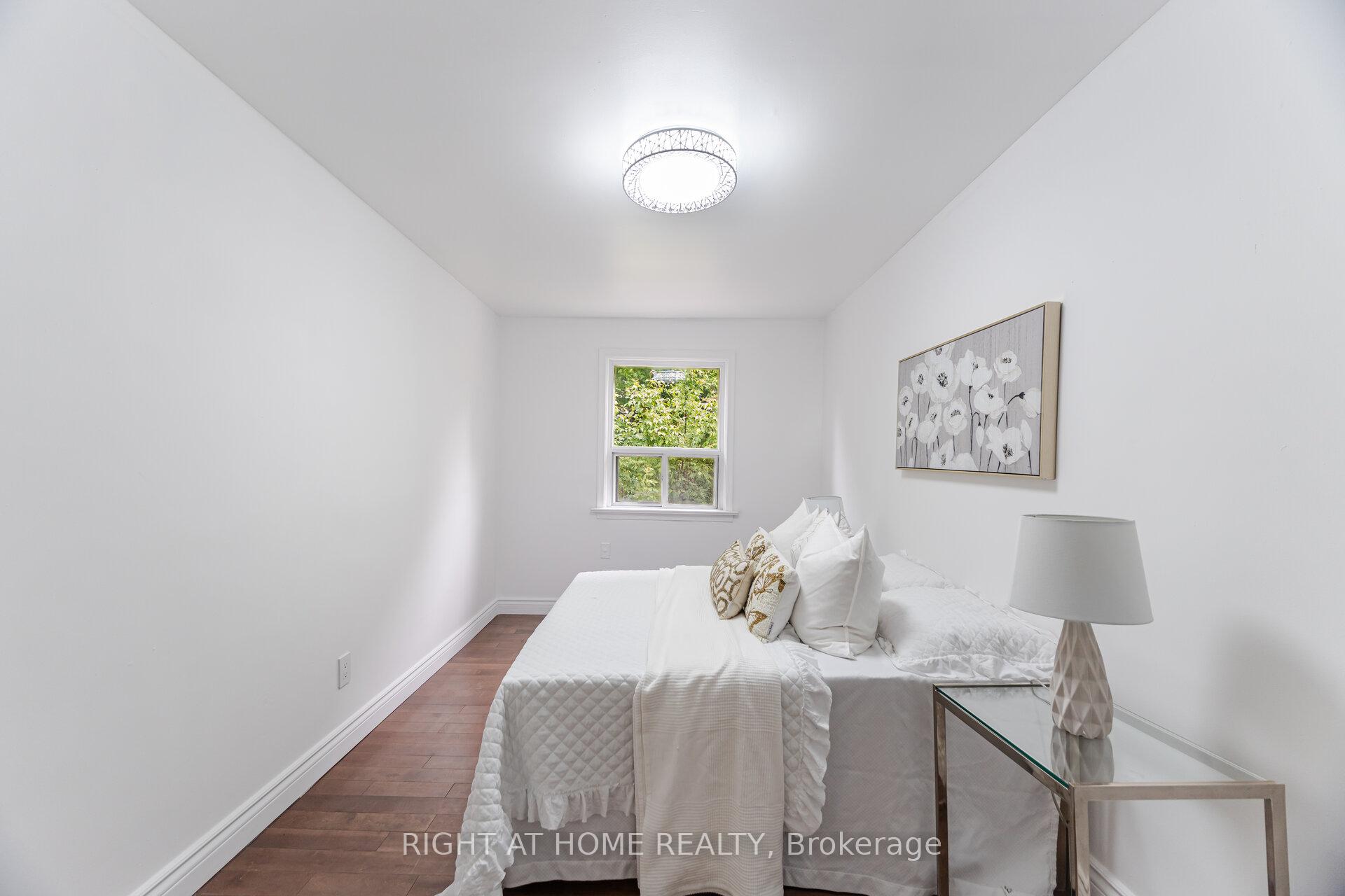 Photo 15 of 79 Chapman Avenue, Toronto, O'Connor-Parkview — HOMEH