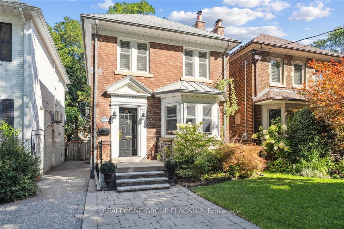 Photo 3 of 466 St Clements Avenue, Toronto, Lawrence Park South — HOMEH