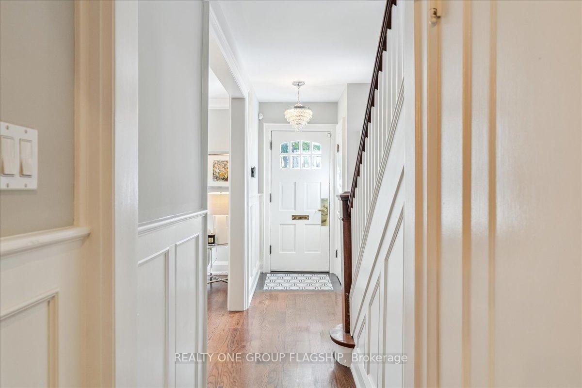 Photo 5 of 466 St Clements Avenue, Toronto, Lawrence Park South — HOMEH