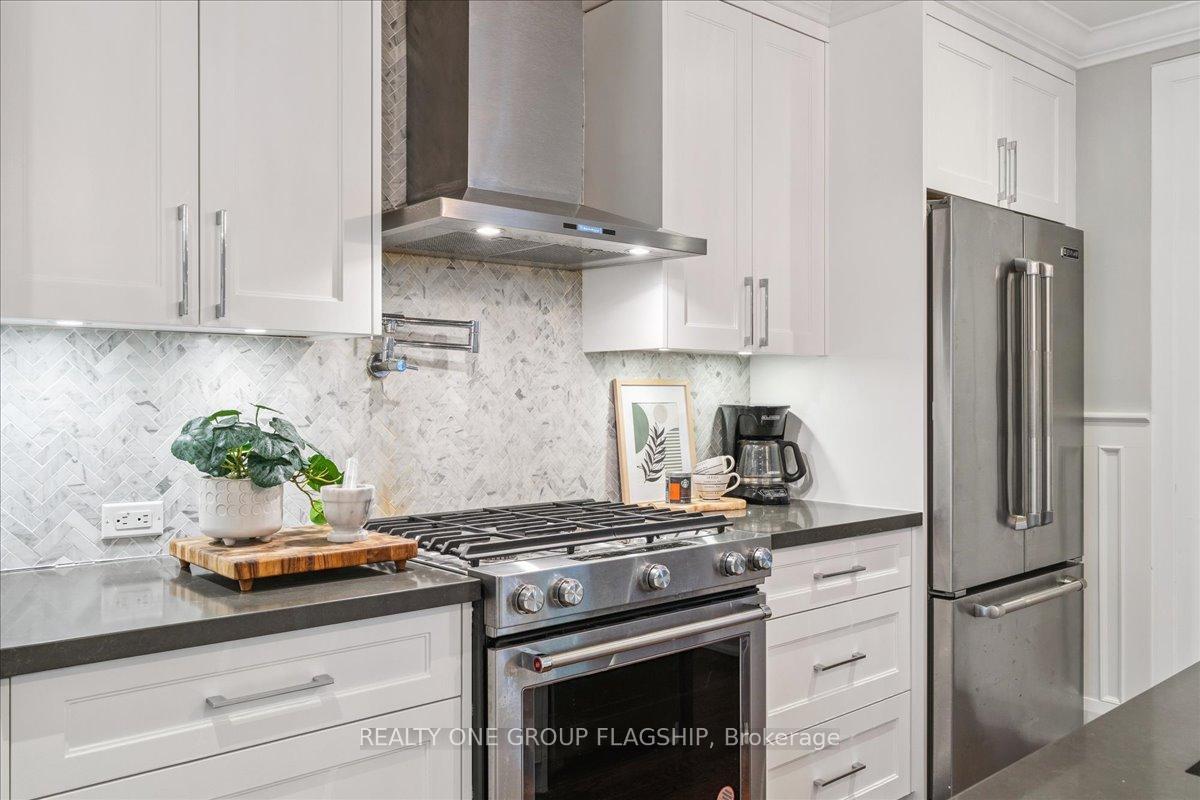 Photo 25 of 466 St Clements Avenue, Toronto, Lawrence Park South — HOMEH