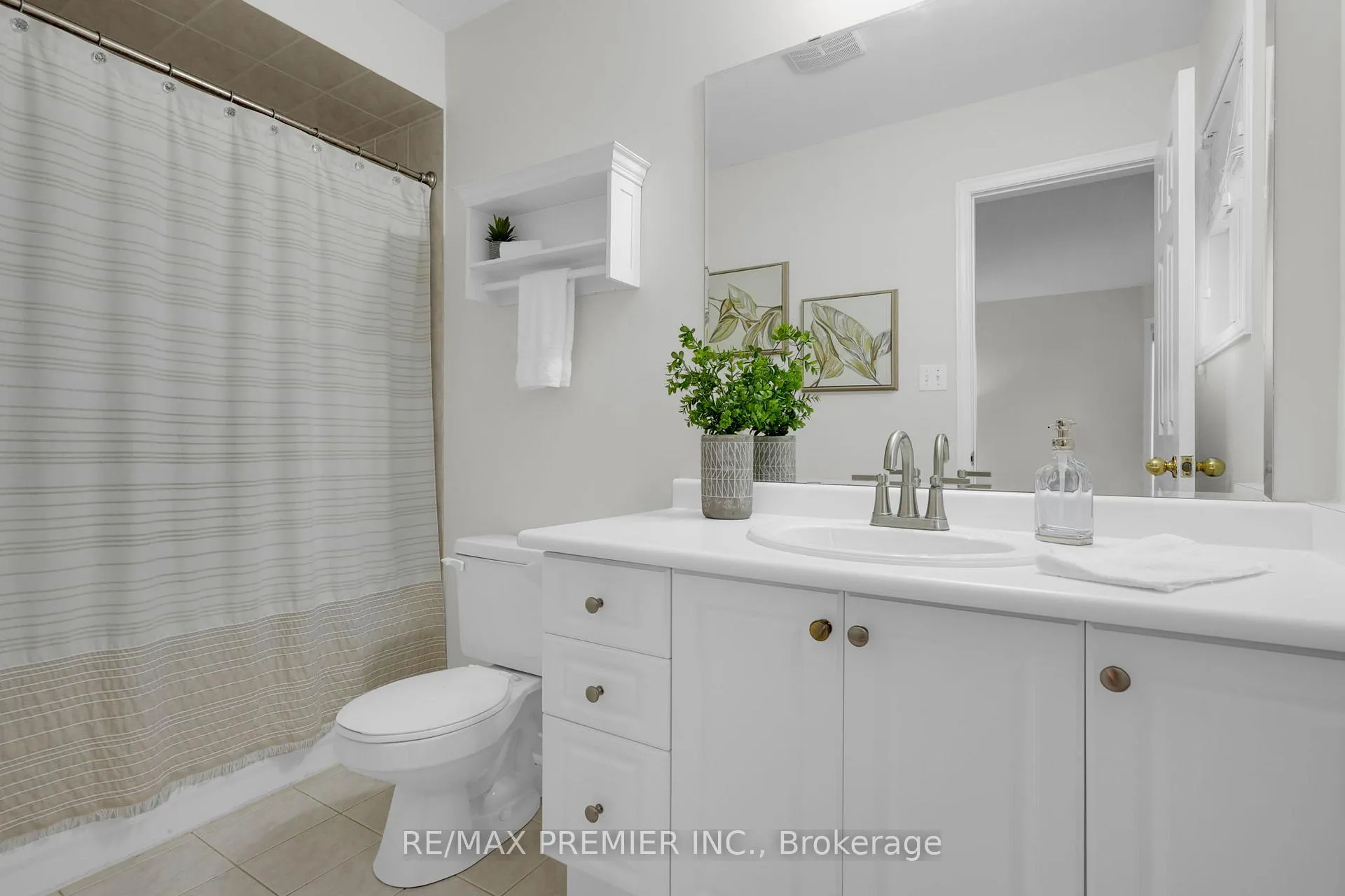 Photo 32 of 67 Colle Melito Way, Vaughan, Sonoma Heights — HOMEH