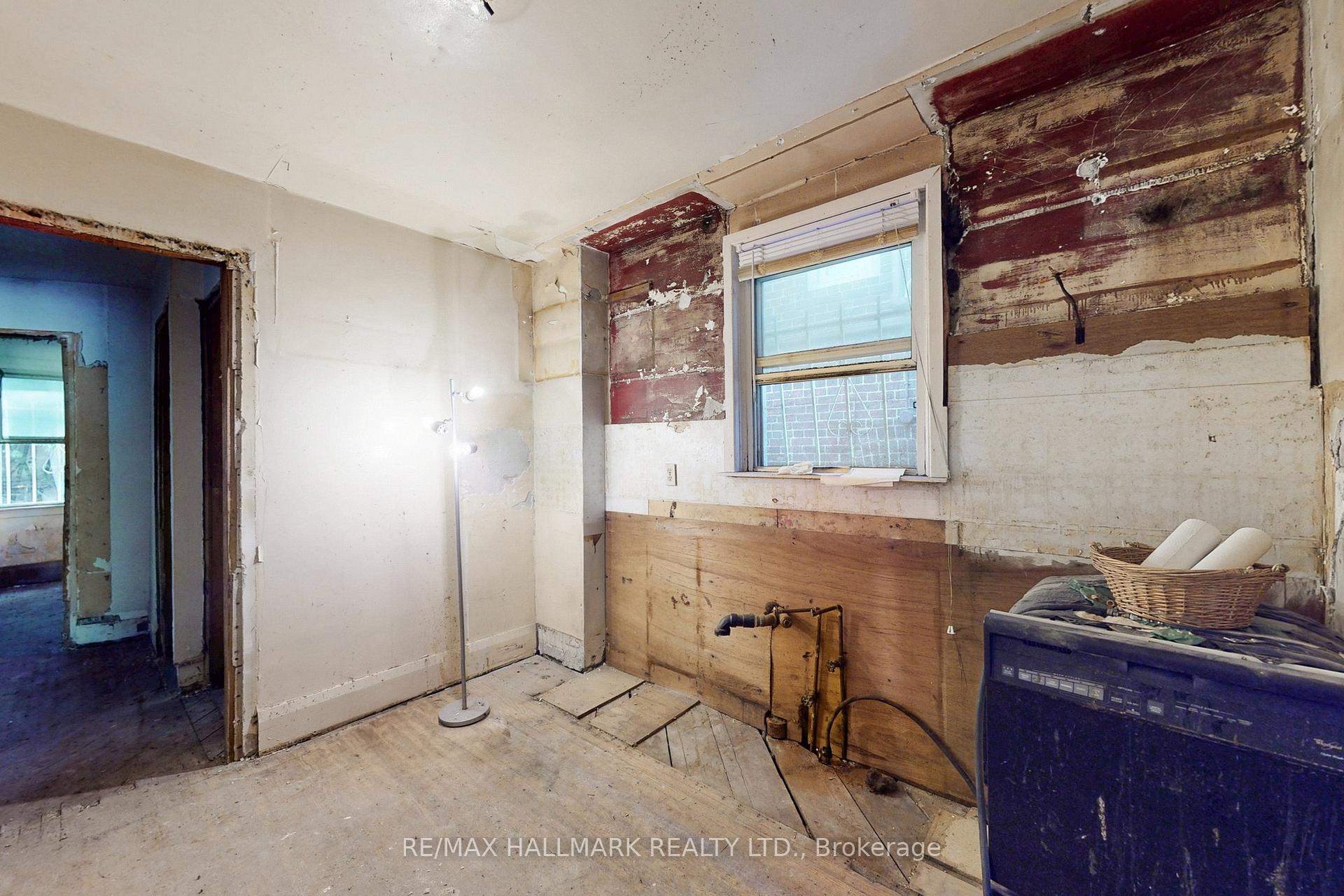 Photo 7 of 53 Highfield Road, Toronto, Greenwood-Coxwell — HOMEH