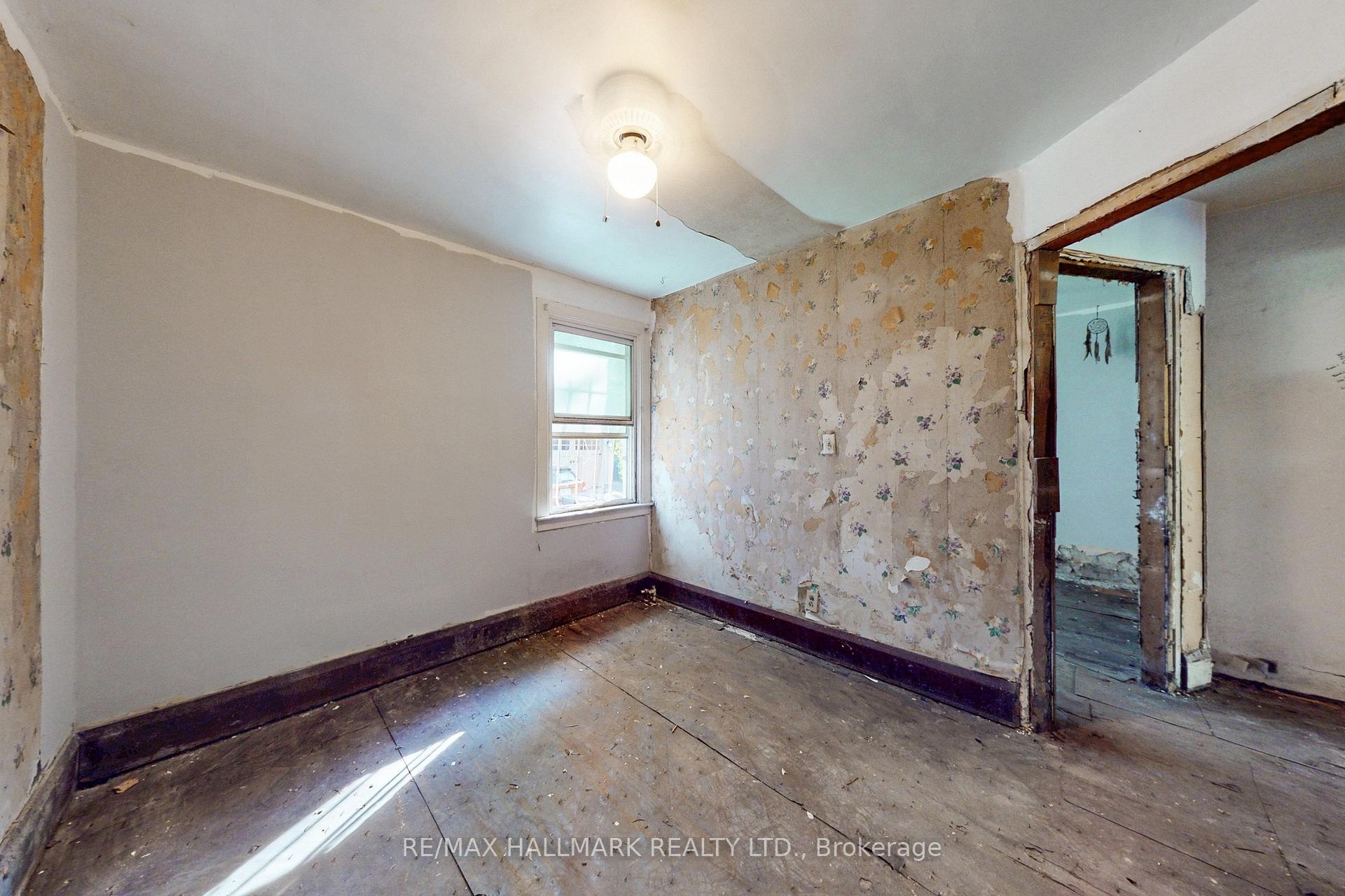 Photo 10 of 53 Highfield Road, Toronto, Greenwood-Coxwell — HOMEH