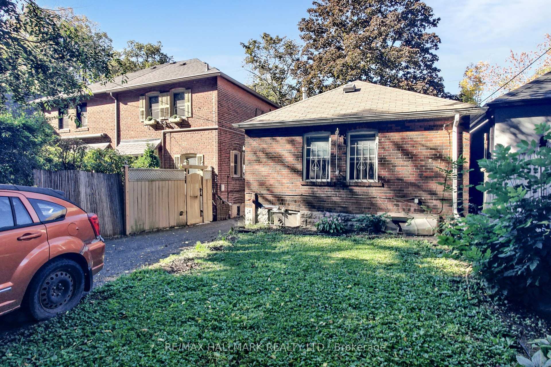 Photo 27 of 53 Highfield Road, Toronto, Greenwood-Coxwell — HOMEH