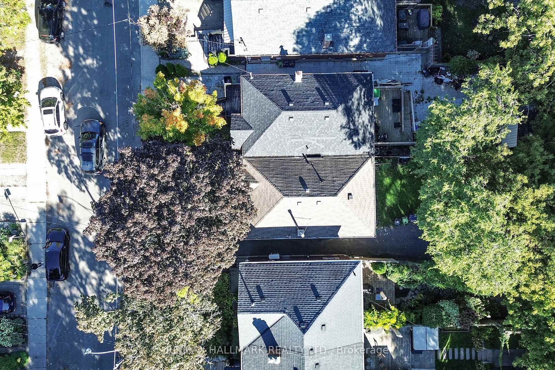 Photo 32 of 53 Highfield Road, Toronto, Greenwood-Coxwell — HOMEH