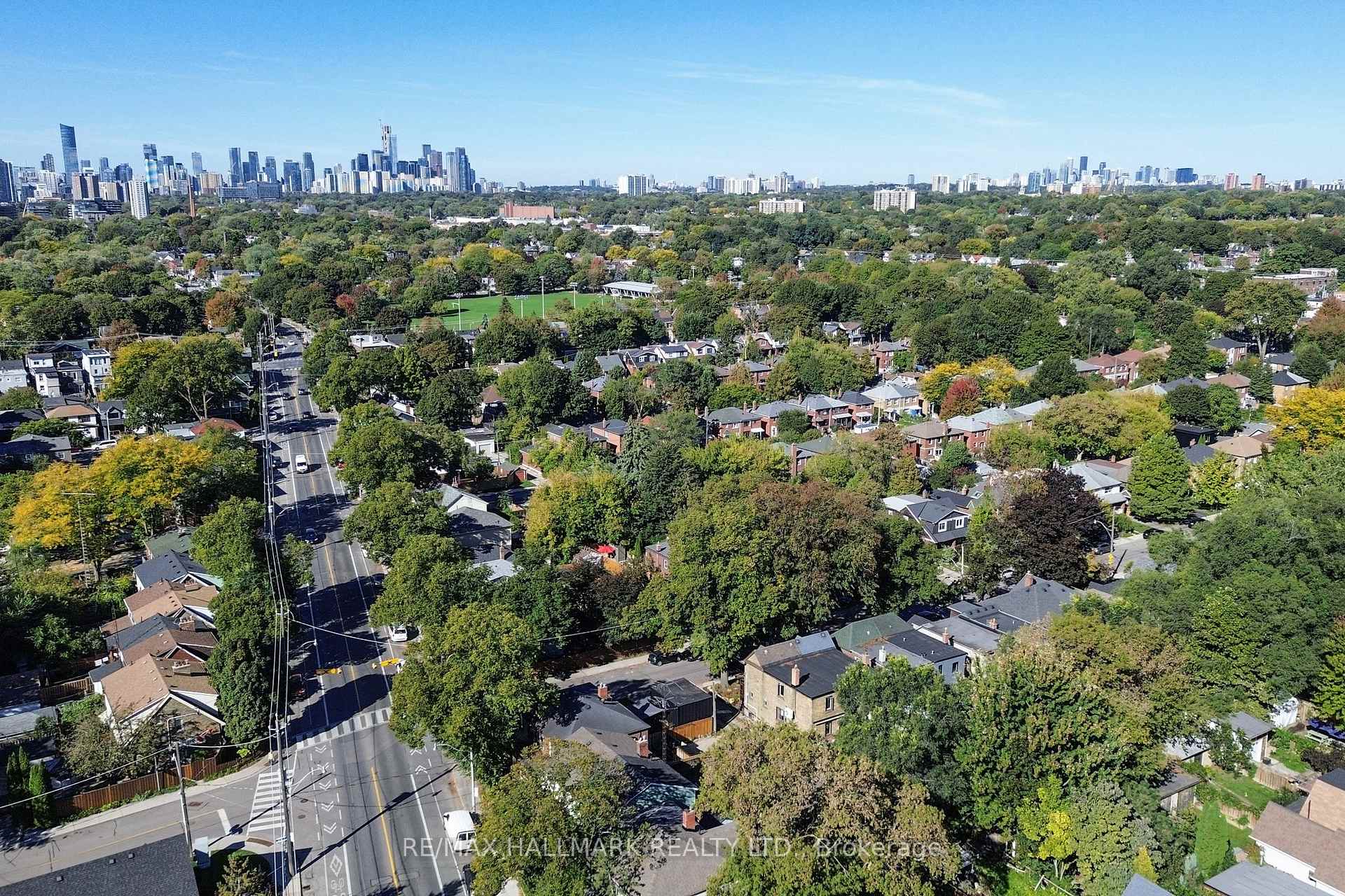 Photo 35 of 53 Highfield Road, Toronto, Greenwood-Coxwell — HOMEH