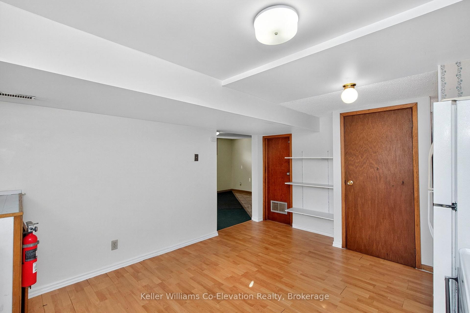 Photo 15 of 176 Bay Street, Tay, Victoria Harbour — HOMEH