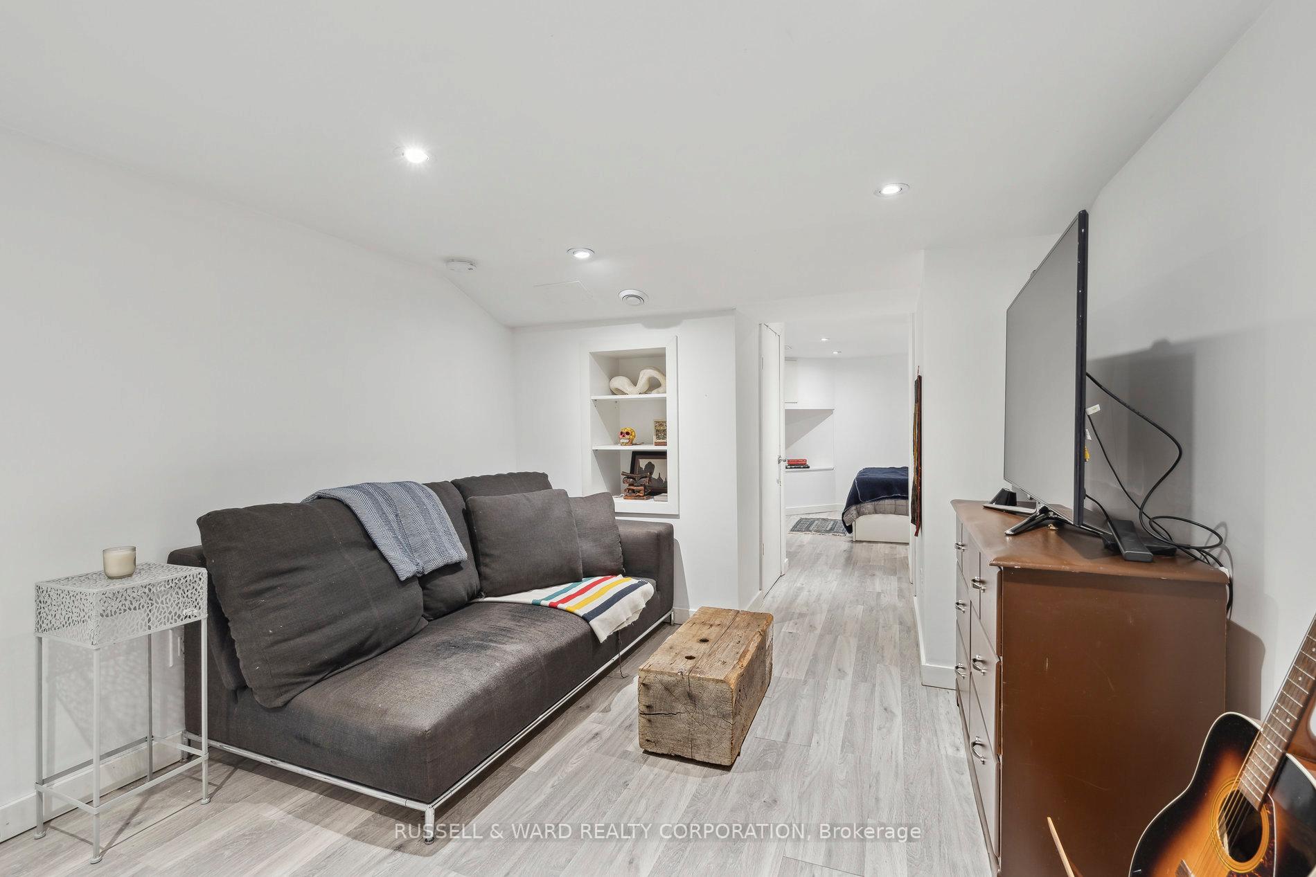 Photo 32 of 618 Clinton Street, Toronto, The Annex — HOMEH