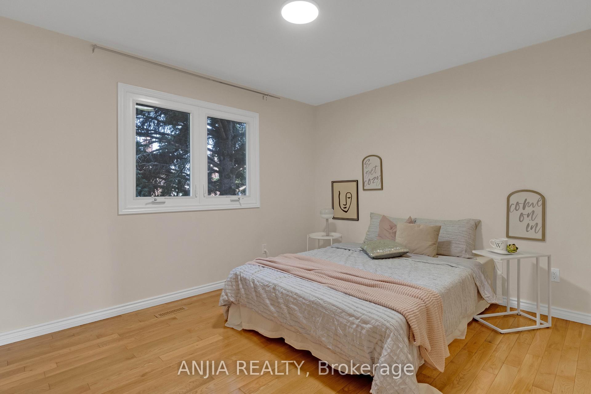 Photo 21 of 70 Elmfield Crescent, Scarborough, Steeles — HOMEH