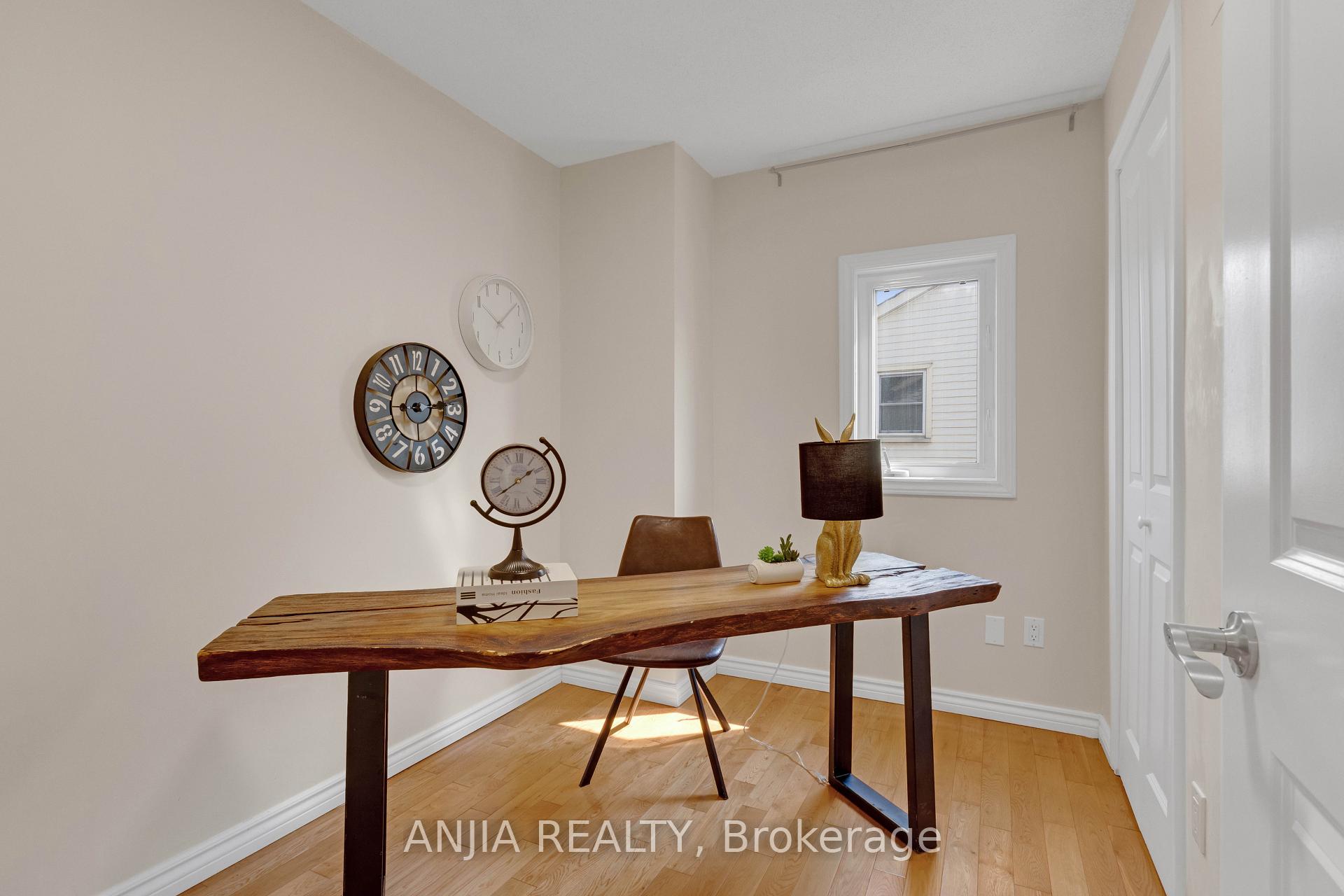 Photo 23 of 70 Elmfield Crescent, Scarborough, Steeles — HOMEH