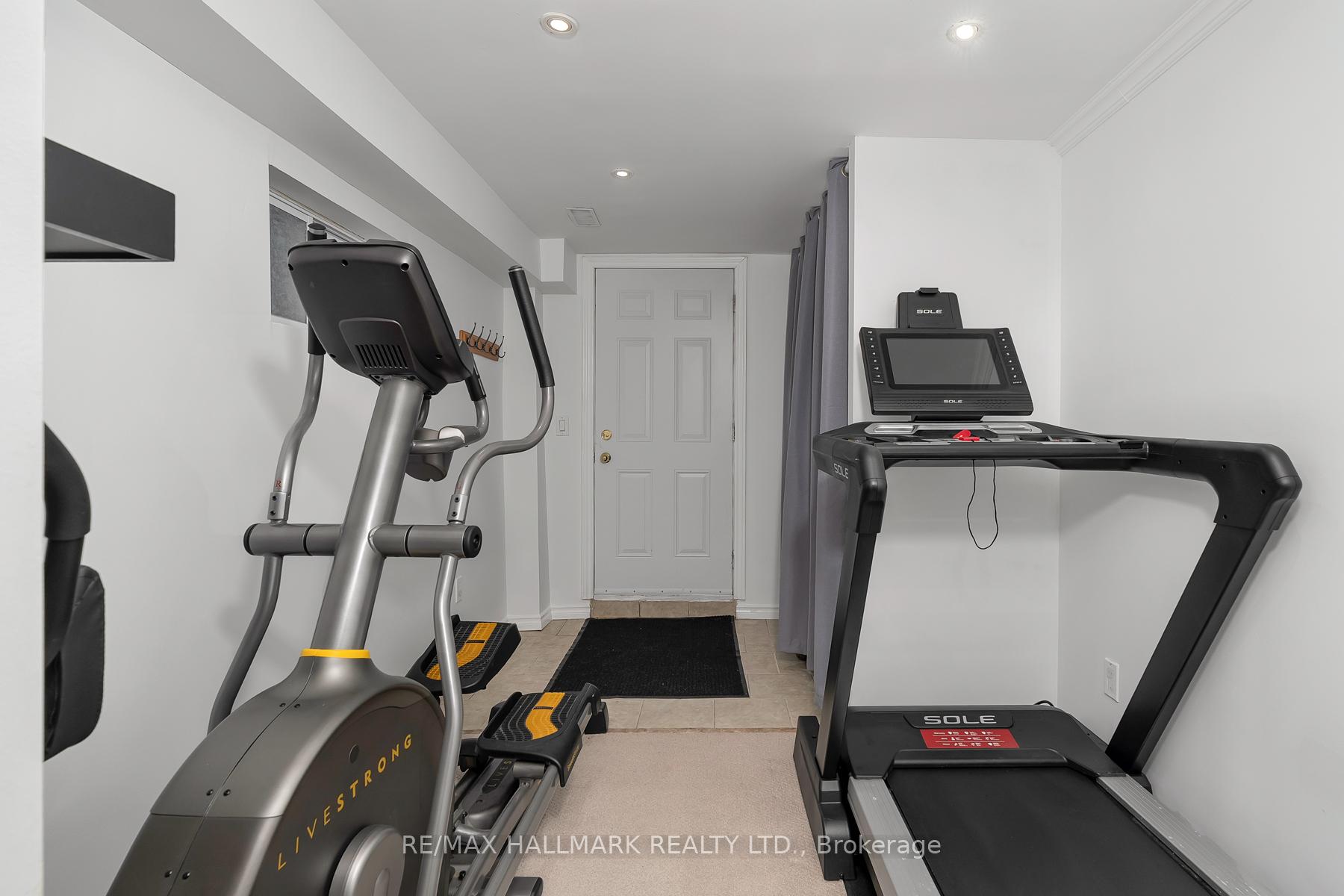 Photo 37 of 54 Wroxeter Avenue, Toronto, Blake-Jones — HOMEH