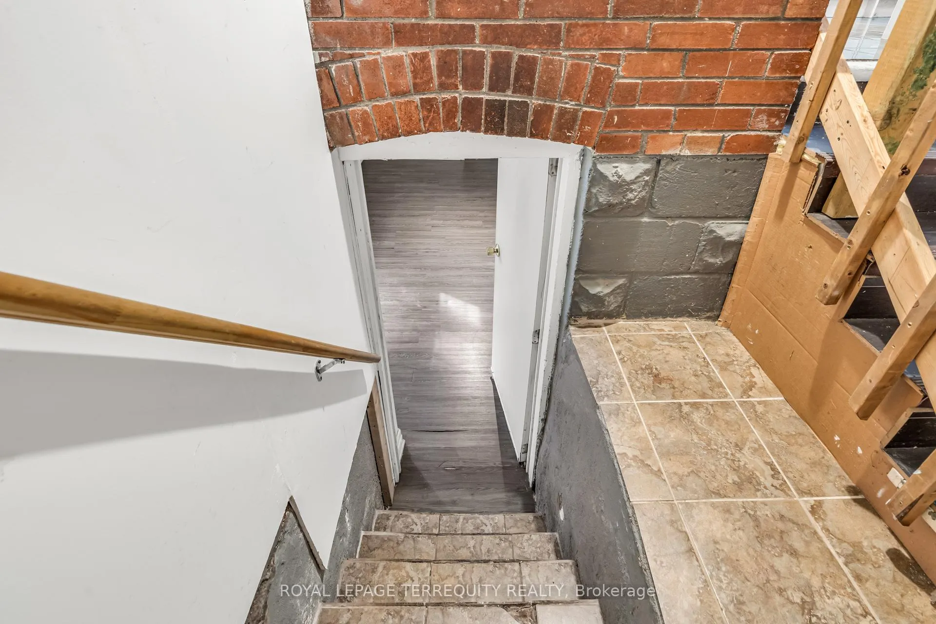 Photo 15 of 78 Lawrence Avenue W, Toronto, Lawrence Park North — HOMEH