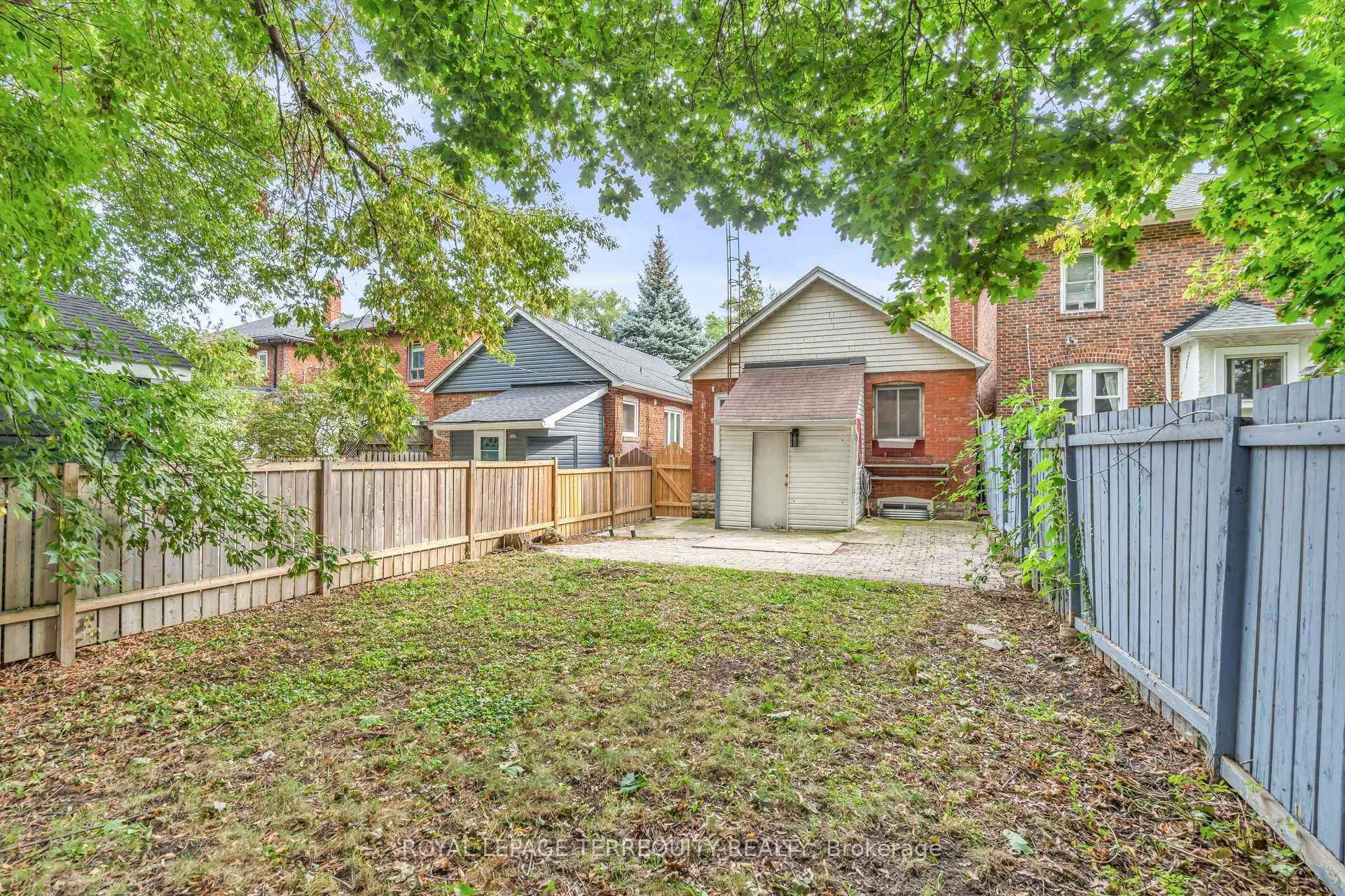 Photo 22 of 78 Lawrence Avenue W, Toronto, Lawrence Park North — HOMEH