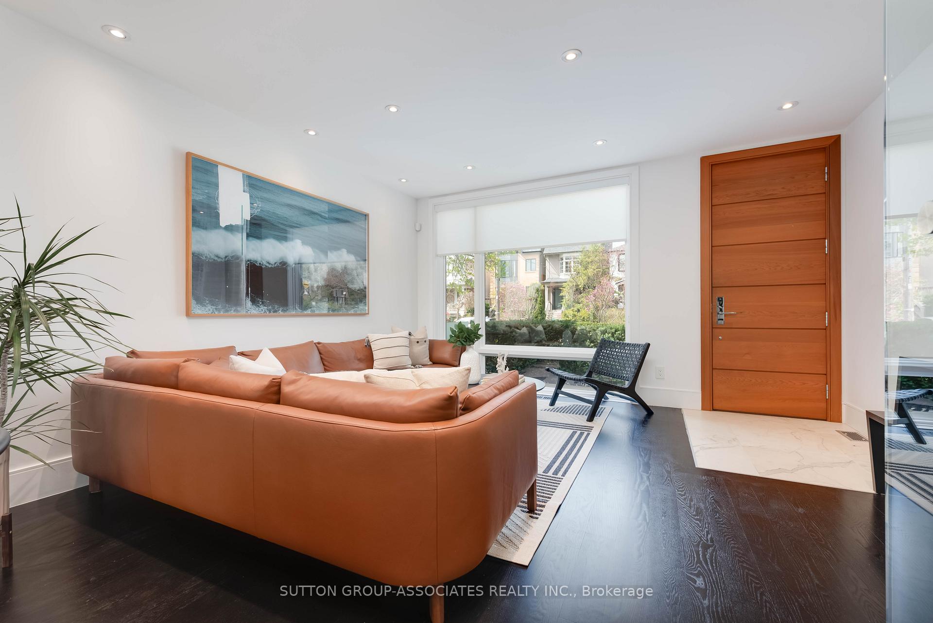Photo 4 of 81 Helena Avenue, Toronto, Wychwood — HOMEH