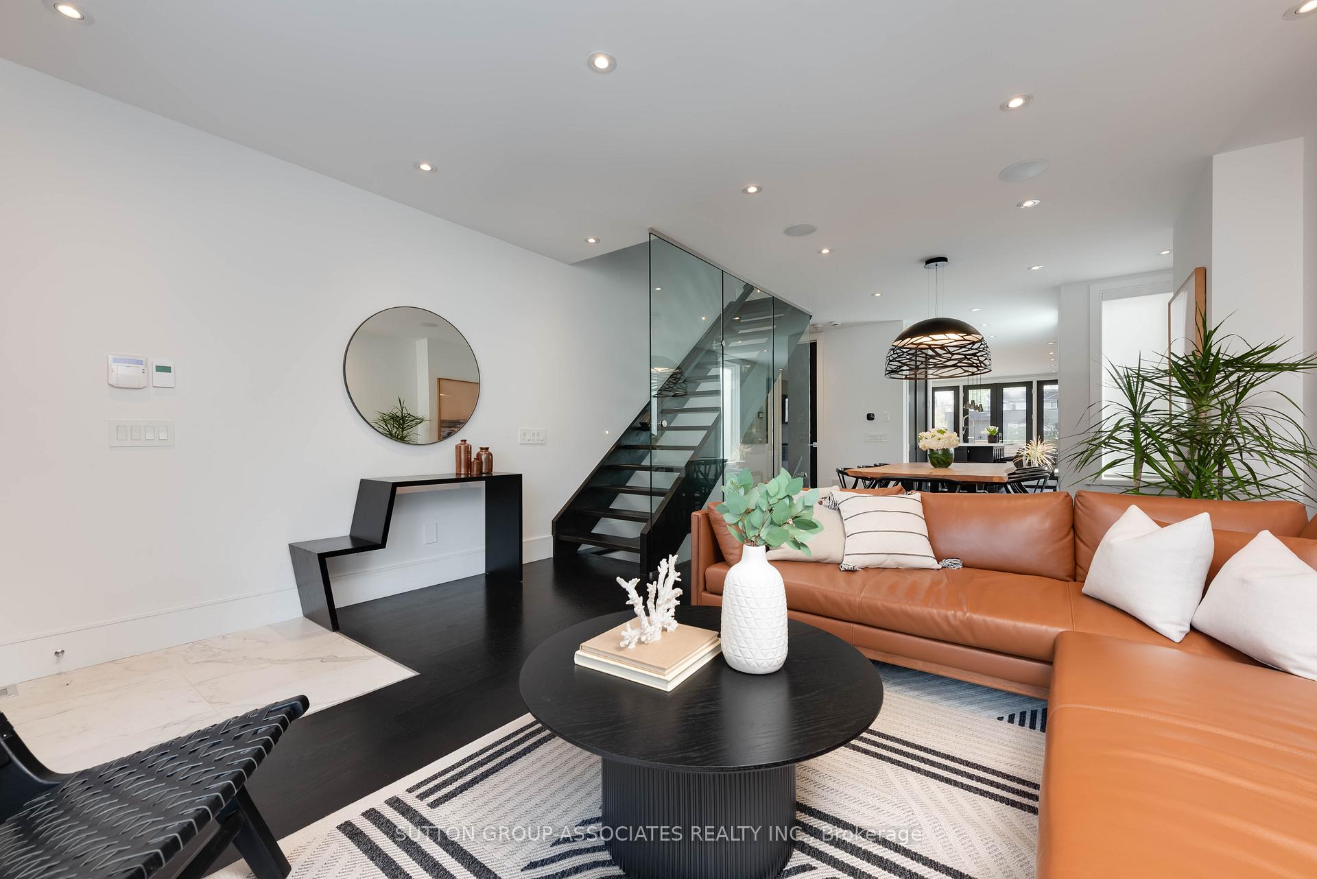Photo 6 of 81 Helena Avenue, Toronto, Wychwood — HOMEH